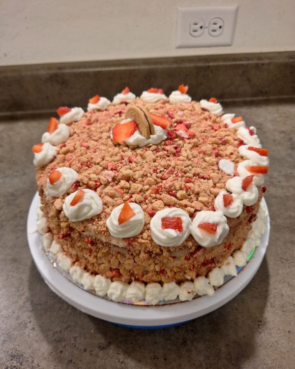 Strawberry Crunch Cake